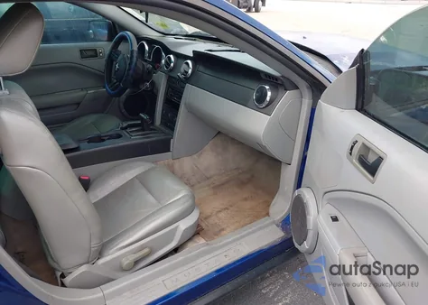 2007 Ford Mustang V6 Deluxe/V6 Premium z USA, uszkodzony, nr VIN 1ZVFT80N675281601